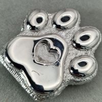 Pawprint memorial ornament with space for resin = Damaged